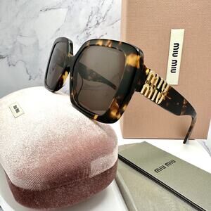 New MIU MIU Sunglasses Brown Square Gold Full Rim 56mm MIU MIU